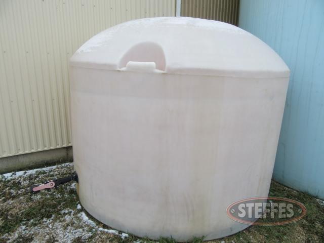 Poly water tank